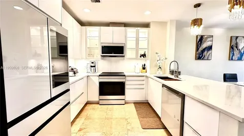 814 NE 19th Avenue Fort Lauderdale FL 33304