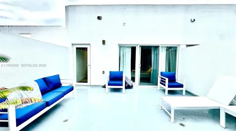 814 NE 19th Avenue Fort Lauderdale FL 33304