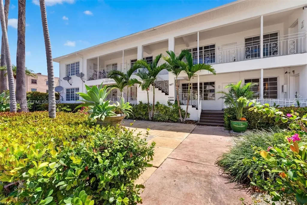 901 Pennsylvania Avenue Miami Beach FL 33139