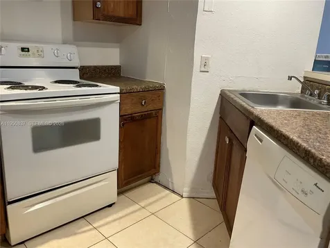 3320 N Pinewalk Drive N Margate FL 33063