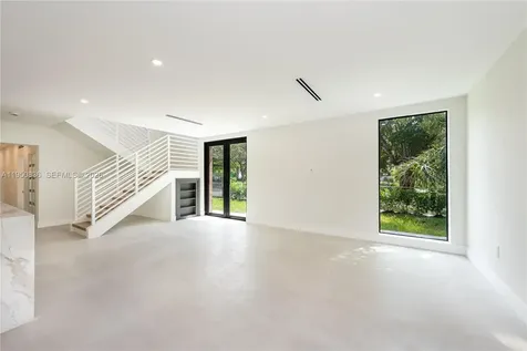 101 SW 25th Road Miami FL 33129