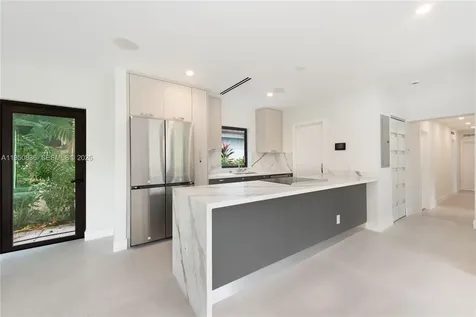 101 SW 25th Road Miami FL 33129