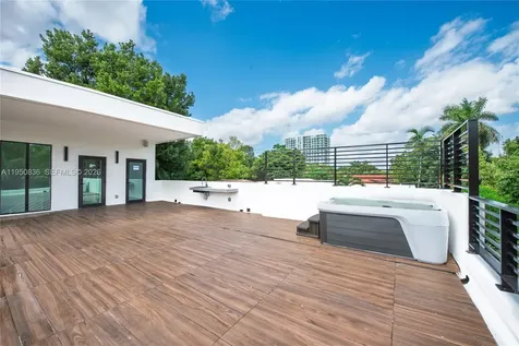 101 SW 25th Road Miami FL 33129