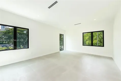 101 SW 25th Road Miami FL 33129