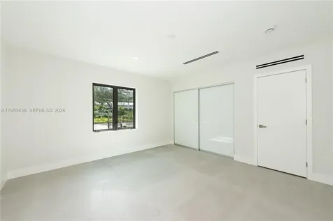101 SW 25th Road Miami FL 33129