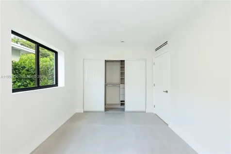 101 SW 25th Road Miami FL 33129