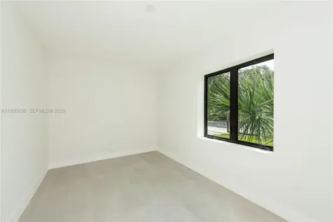 101 SW 25th Road Miami FL 33129