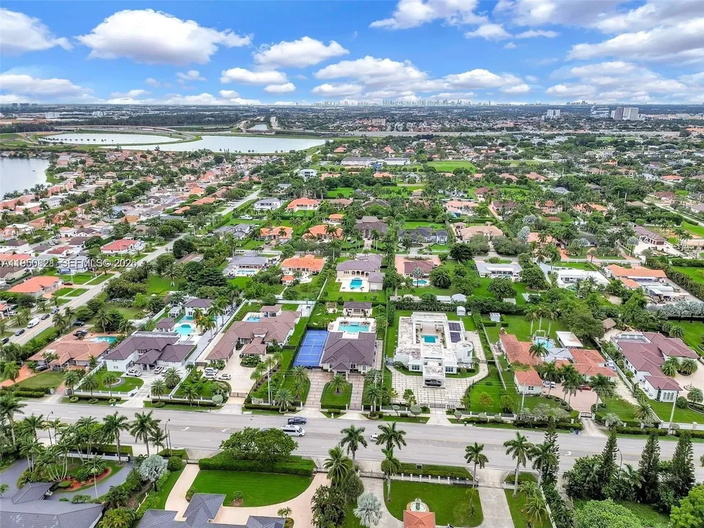 433 NW 127th Avenue Miami FL 33182