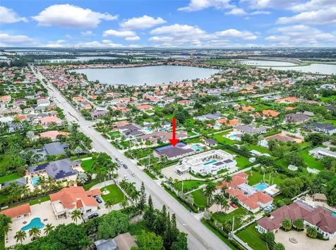 433 NW 127th Avenue Miami FL 33182