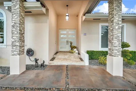 433 NW 127th Avenue Miami FL 33182