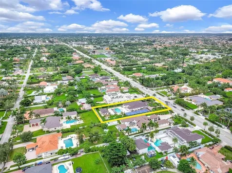 433 NW 127th Avenue Miami FL 33182
