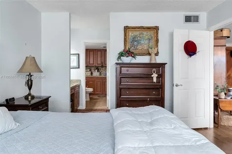 2603 NW 103rd Avenue Sunrise FL 33322