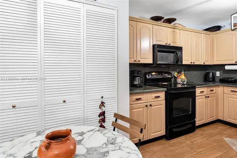 2603 NW 103rd Avenue Sunrise FL 33322