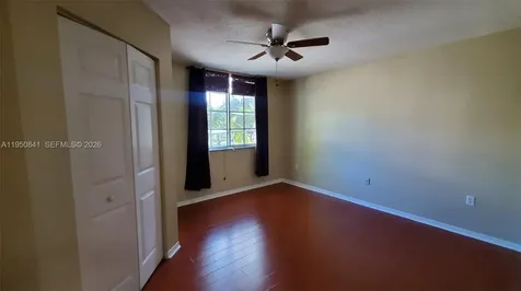 577 SW 111th Lane Pembroke Pines FL 33025