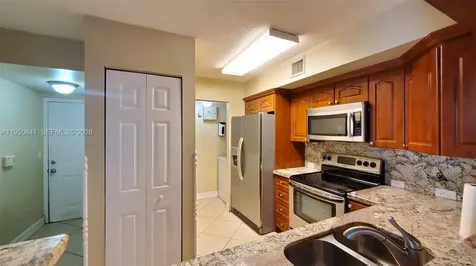 577 SW 111th Lane Pembroke Pines FL 33025