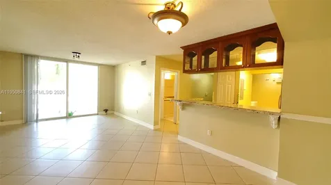 577 SW 111th Lane Pembroke Pines FL 33025