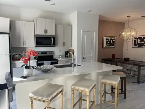 784 SE 19th Street Homestead FL 33034
