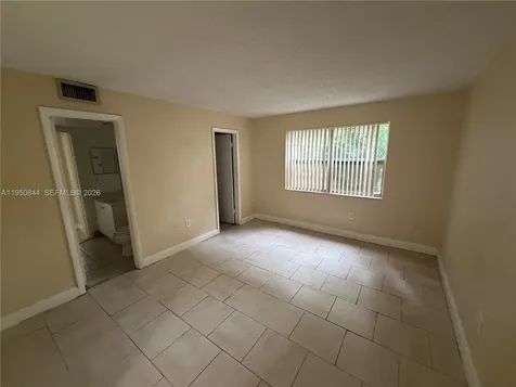 4235 N University Drive Sunrise FL 33351