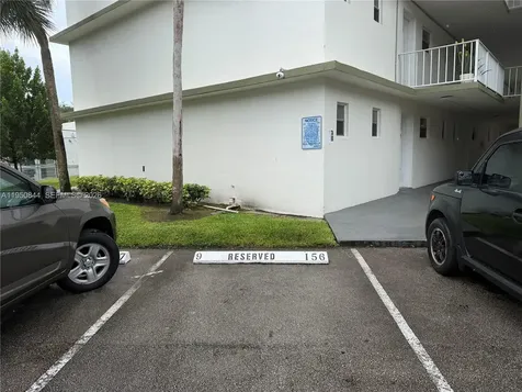 4235 N University Drive Sunrise FL 33351