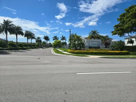 2615 SE 12th Street Homestead FL 33035