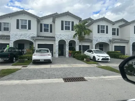 2615 SE 12th Street Homestead FL 33035