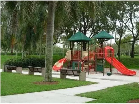 Doral FL 33178