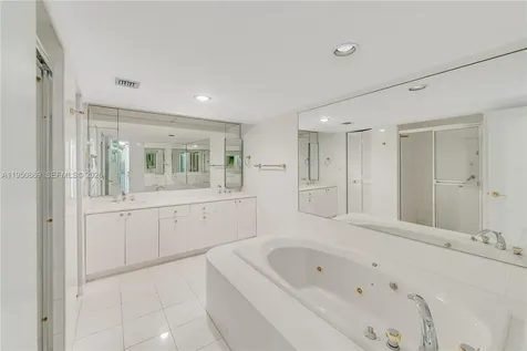 1121 Crandon Boulevard Key Biscayne FL 33149