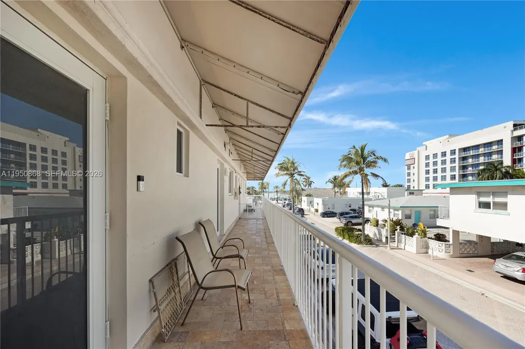 320 New York Street Hollywood FL 33019