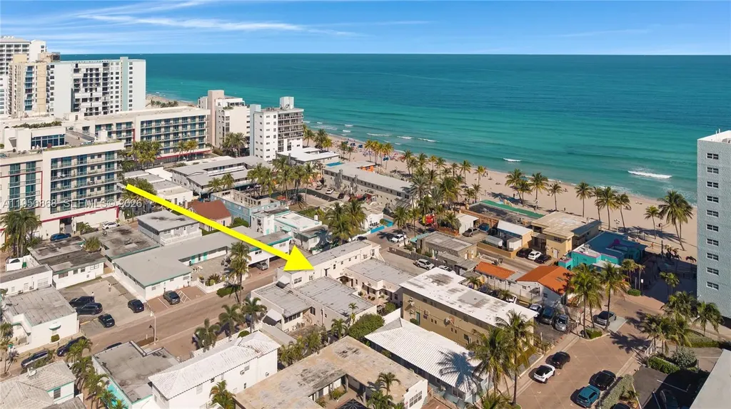 320 New York Street Hollywood FL 33019