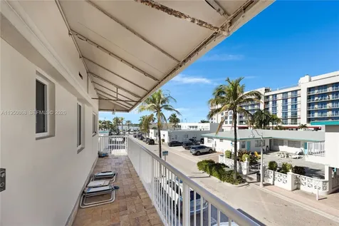 320 New York Street Hollywood FL 33019