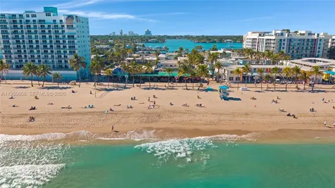 320 New York Street Hollywood FL 33019