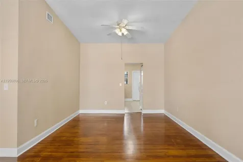 9725 Bay Harbor Terrace Bay Harbor Islands FL 33154