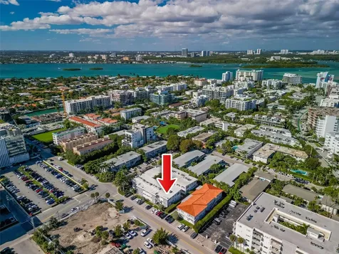 9725 Bay Harbor Terrace Bay Harbor Islands FL 33154