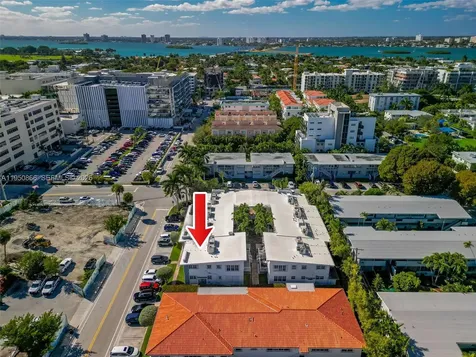 9725 Bay Harbor Terrace Bay Harbor Islands FL 33154