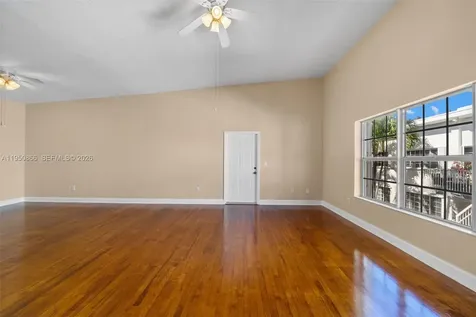 9725 Bay Harbor Terrace Bay Harbor Islands FL 33154