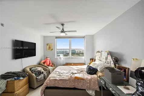 19501 W Country Club Drive Aventura FL 33180