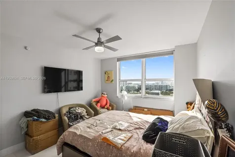 19501 W Country Club Drive Aventura FL 33180