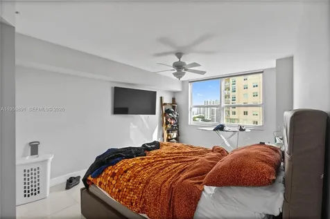 19501 W Country Club Drive Aventura FL 33180