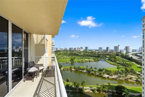 19501 W Country Club Drive Aventura FL 33180
