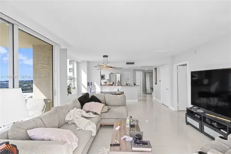 19501 W Country Club Drive Aventura FL 33180