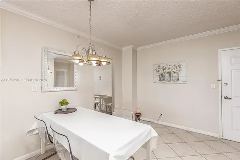 2501 S Ocean Drive Hollywood FL 33019