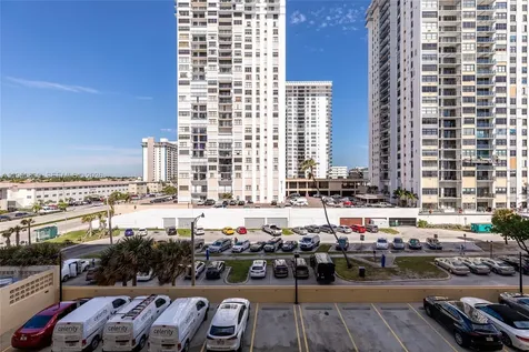 2501 S Ocean Drive Hollywood FL 33019