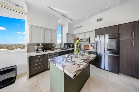 1745 E Hallandale Beach Boulevard Hallandale Beach FL 33009