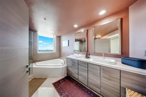 1745 E Hallandale Beach Boulevard Hallandale Beach FL 33009