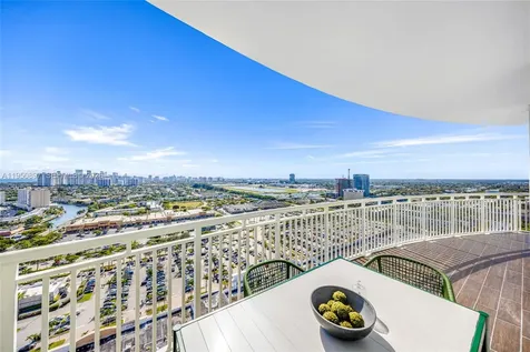 1745 E Hallandale Beach Boulevard Hallandale Beach FL 33009