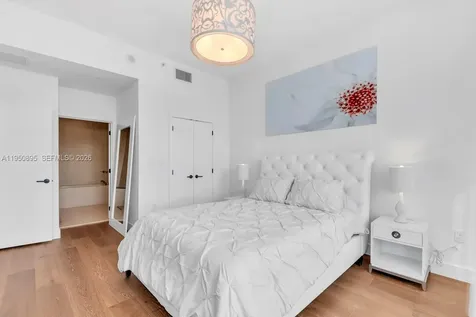 6799 Collins Avenue Miami Beach FL 33141