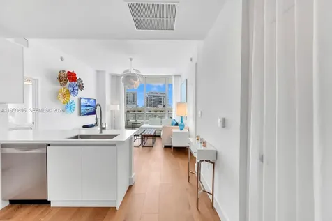 6799 Collins Avenue Miami Beach FL 33141