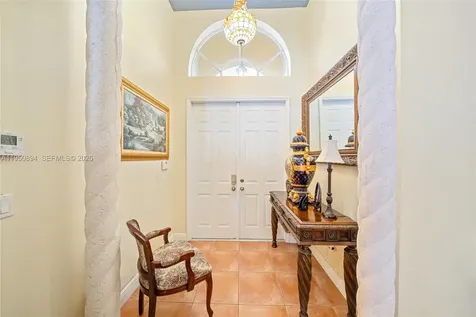 16062 SW 43rd Terrace Miami FL 33185