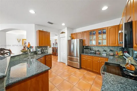 16062 SW 43rd Terrace Miami FL 33185