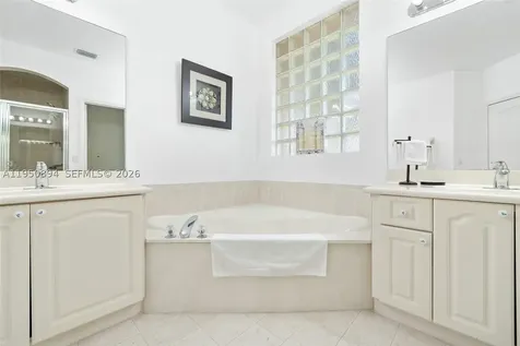 16062 SW 43rd Terrace Miami FL 33185